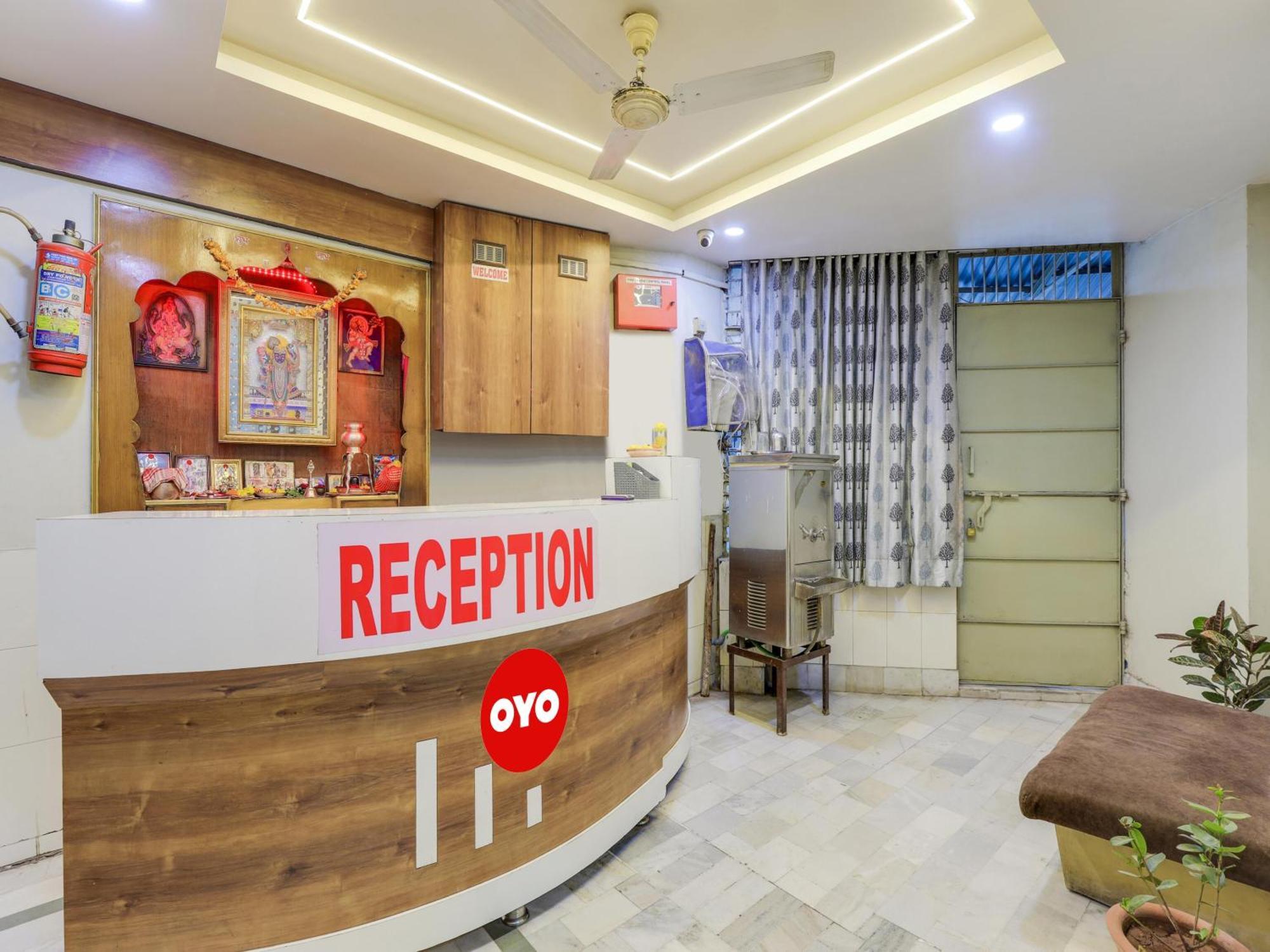 Hotel O Asopalav Naroda Buitenkant foto